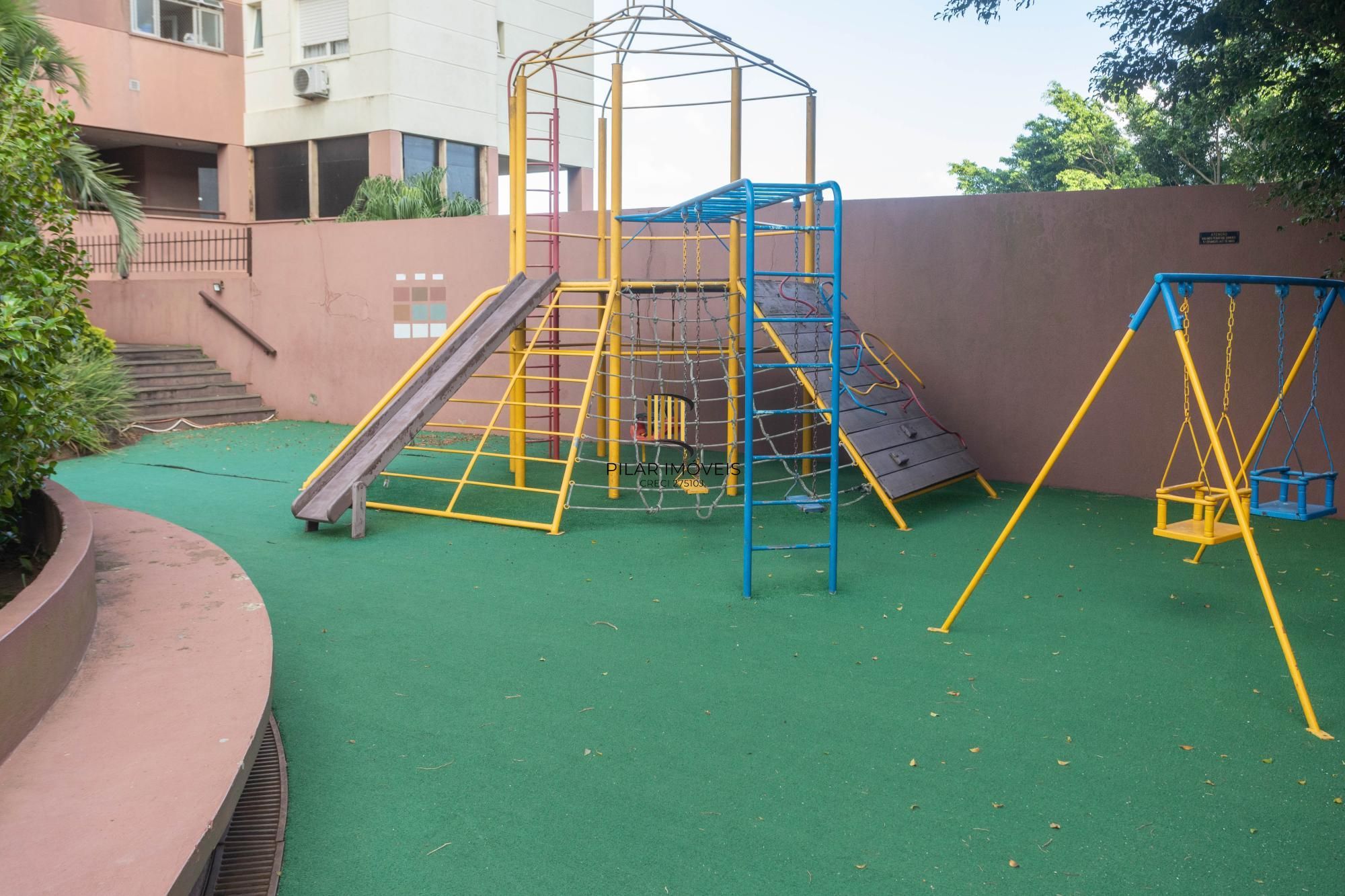 3 dormitórios - 96m² privativos - junto ao Iguatemi