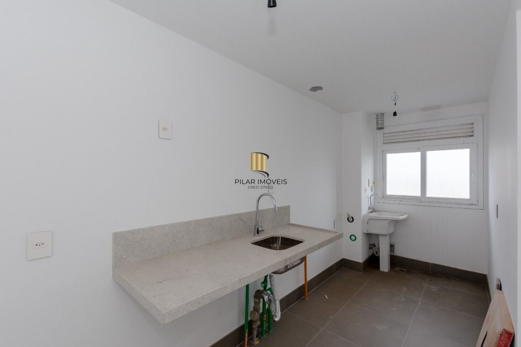 APARTAMENTO 3 DORM. 1 SUÍTE + VAGA 76M²  NAVEGANTES - PORTO ALEGRE