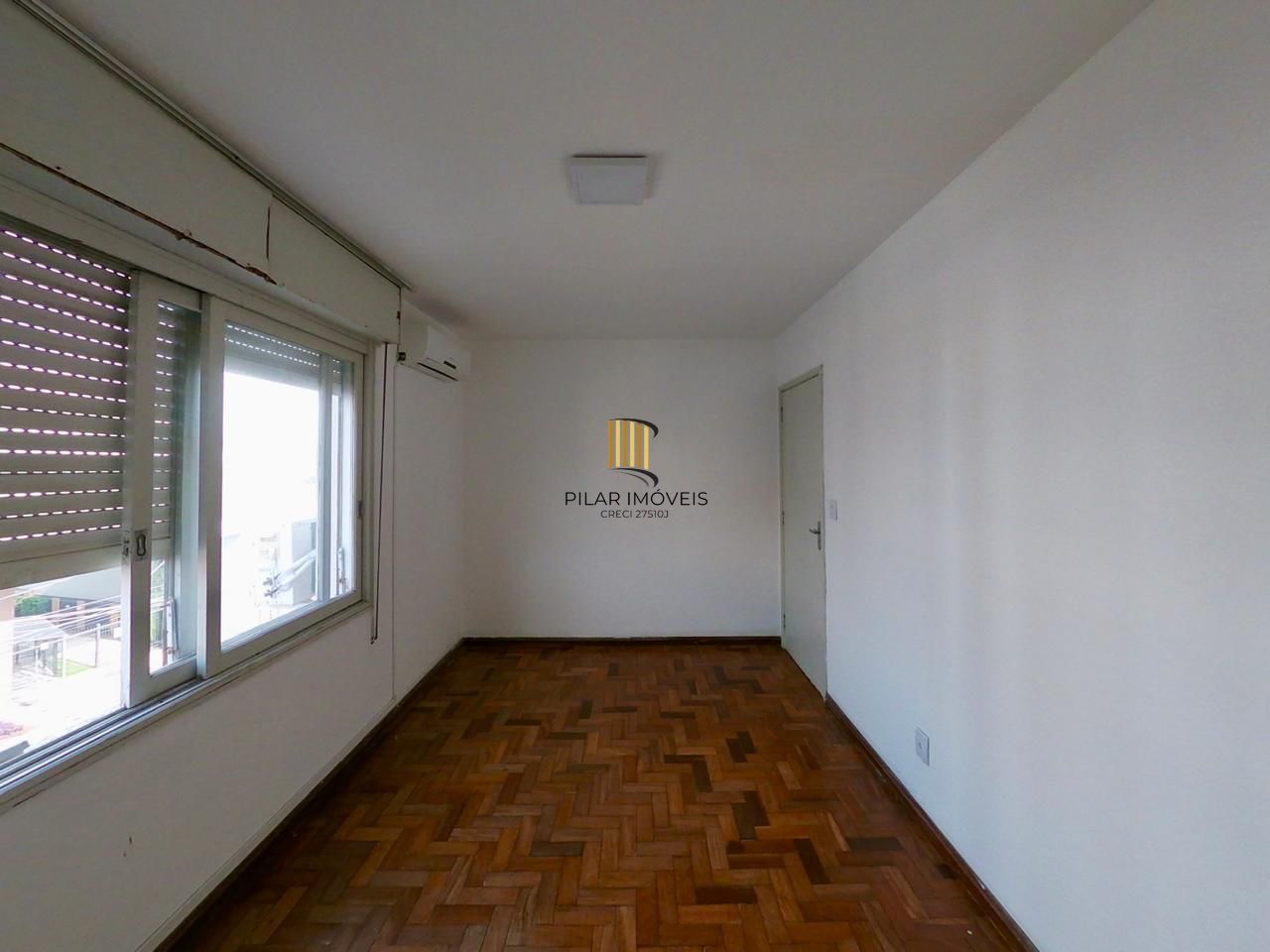 More na Cidade Baixa, a poucos passos da Redenção