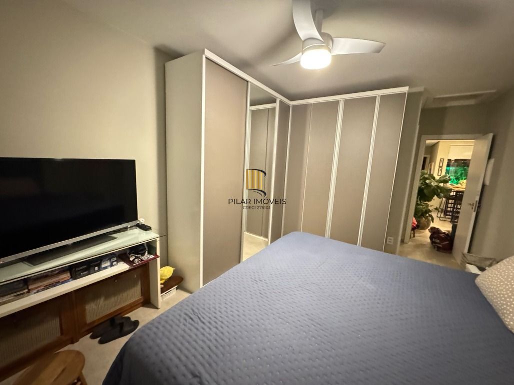 Casa de Condomínio 3 dormitórios no bairro Hípica