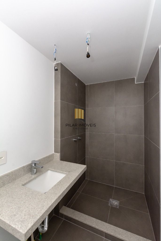 APARTAMENTO 3 DORM. 1 SUÍTE + VAGA 76M²  NAVEGANTES - PORTO ALEGRE