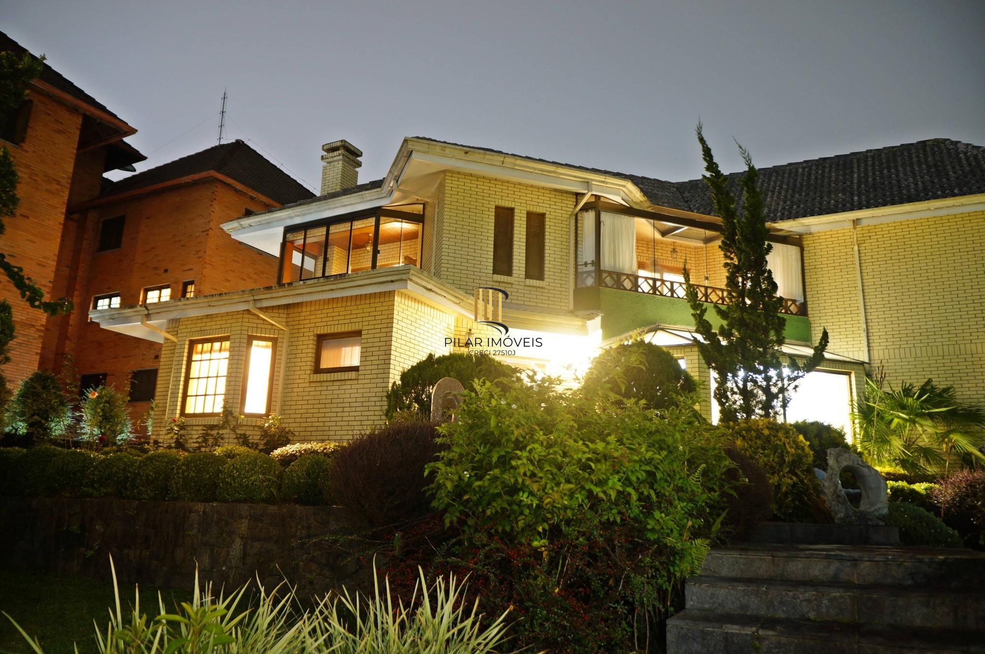 Casa em Canela, Alto Padrão, Mobiliada 390m2