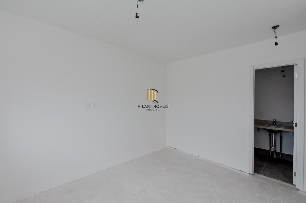APARTAMENTO 3 DORM. 1 SUÍTE + VAGA 76M²  NAVEGANTES - PORTO ALEGRE