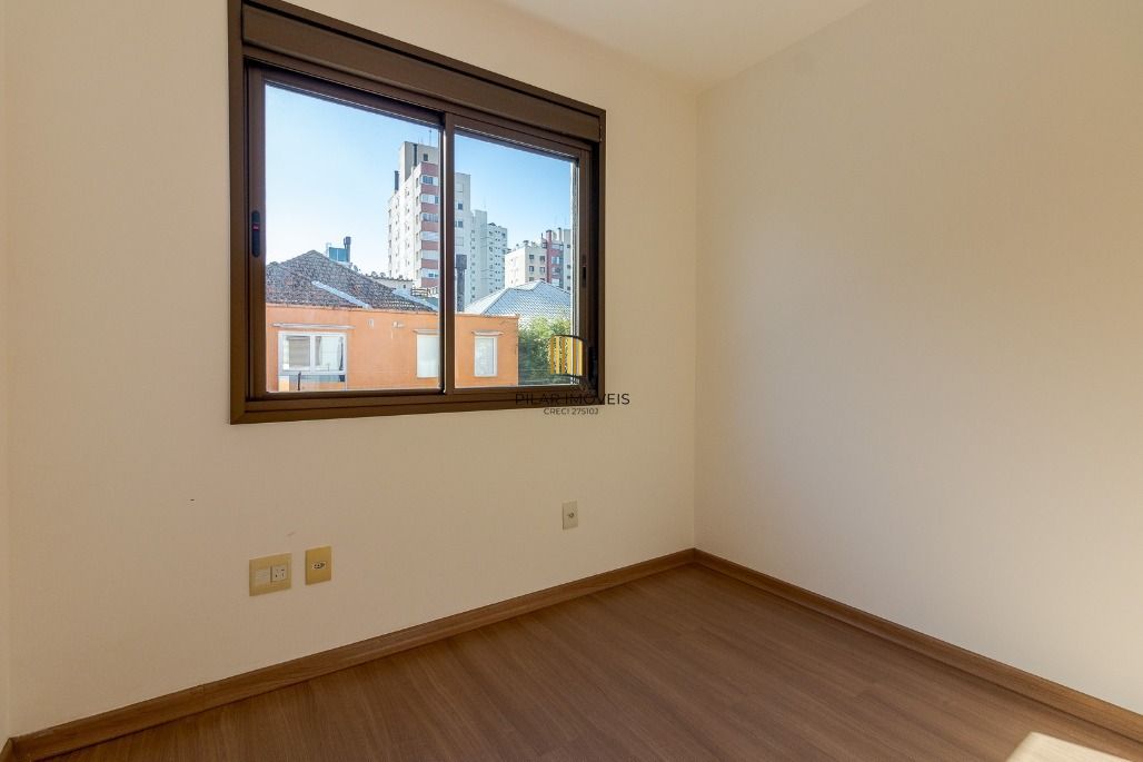Apartamento 2 dorm. + varanda + vaga 69m² Rio Branco - Porto Alegre - Pilar Imóveis