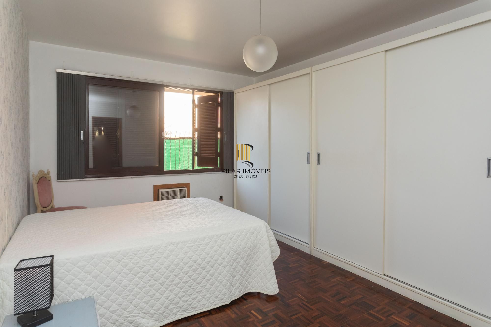 Casa à venda no bairro Chácara das Pedras