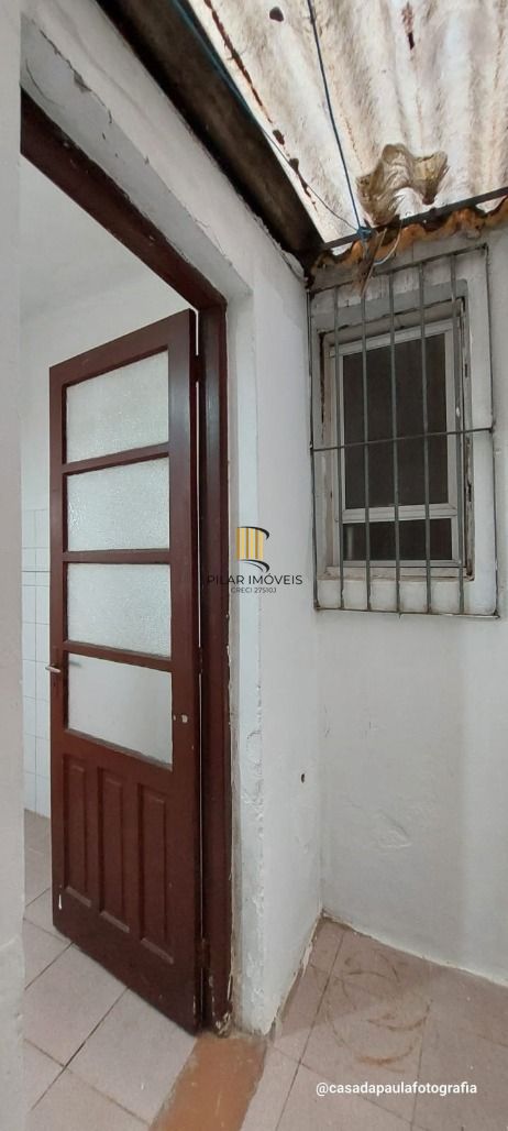 Oportunidade Única! JK Térreo com Pátio na Cidade Baixa!