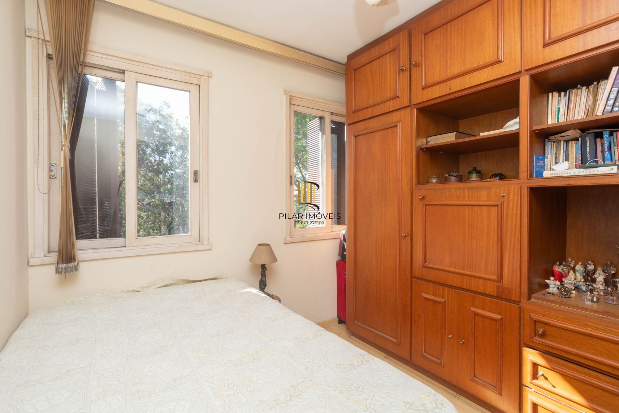 Cobertura na esquina da Nilo Peçanha com Carlos Gomes