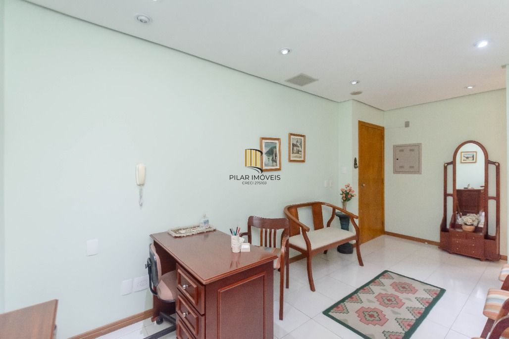 Conjunto/Sala 75m² Rio Branco - Porto Alegre