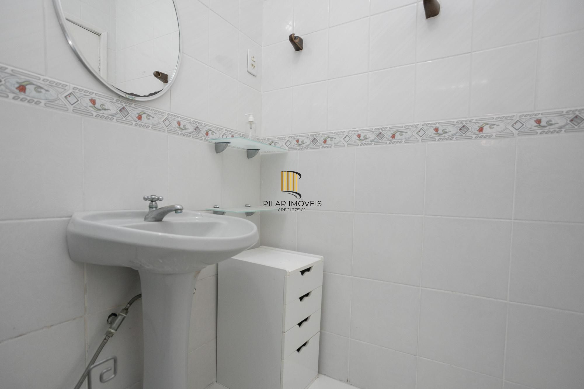 Apartamento de 2 dormitórios | Excelente localização