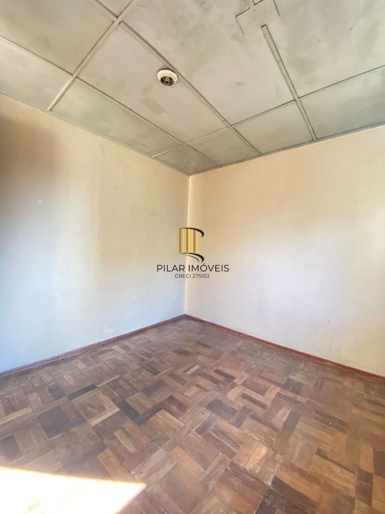 Casa 4 dorm. + 4 vagas 238m² Morro Santana - Porto Alegre