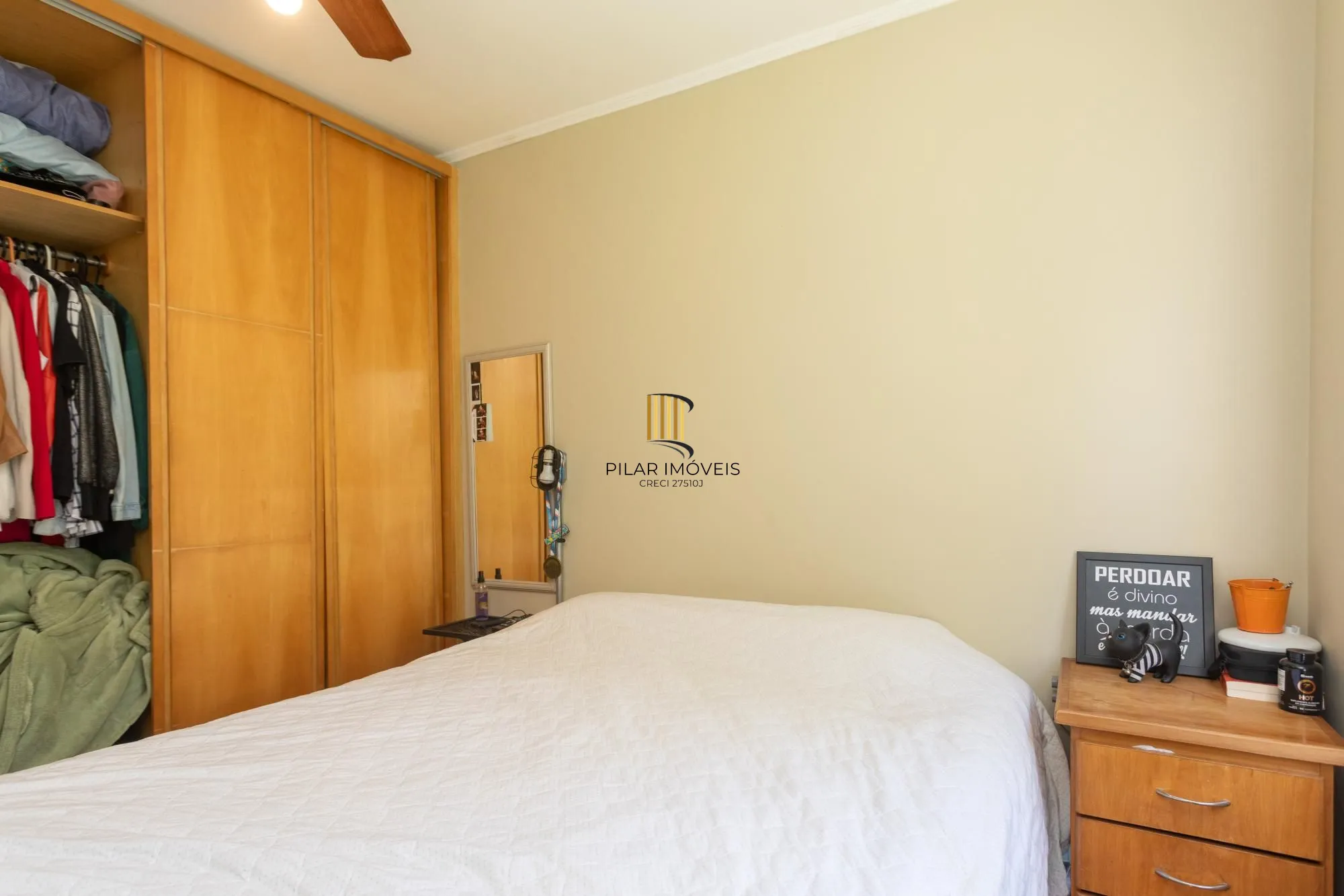 Casa em Condomínio com 5 quartos, 3 vagas e 350m²