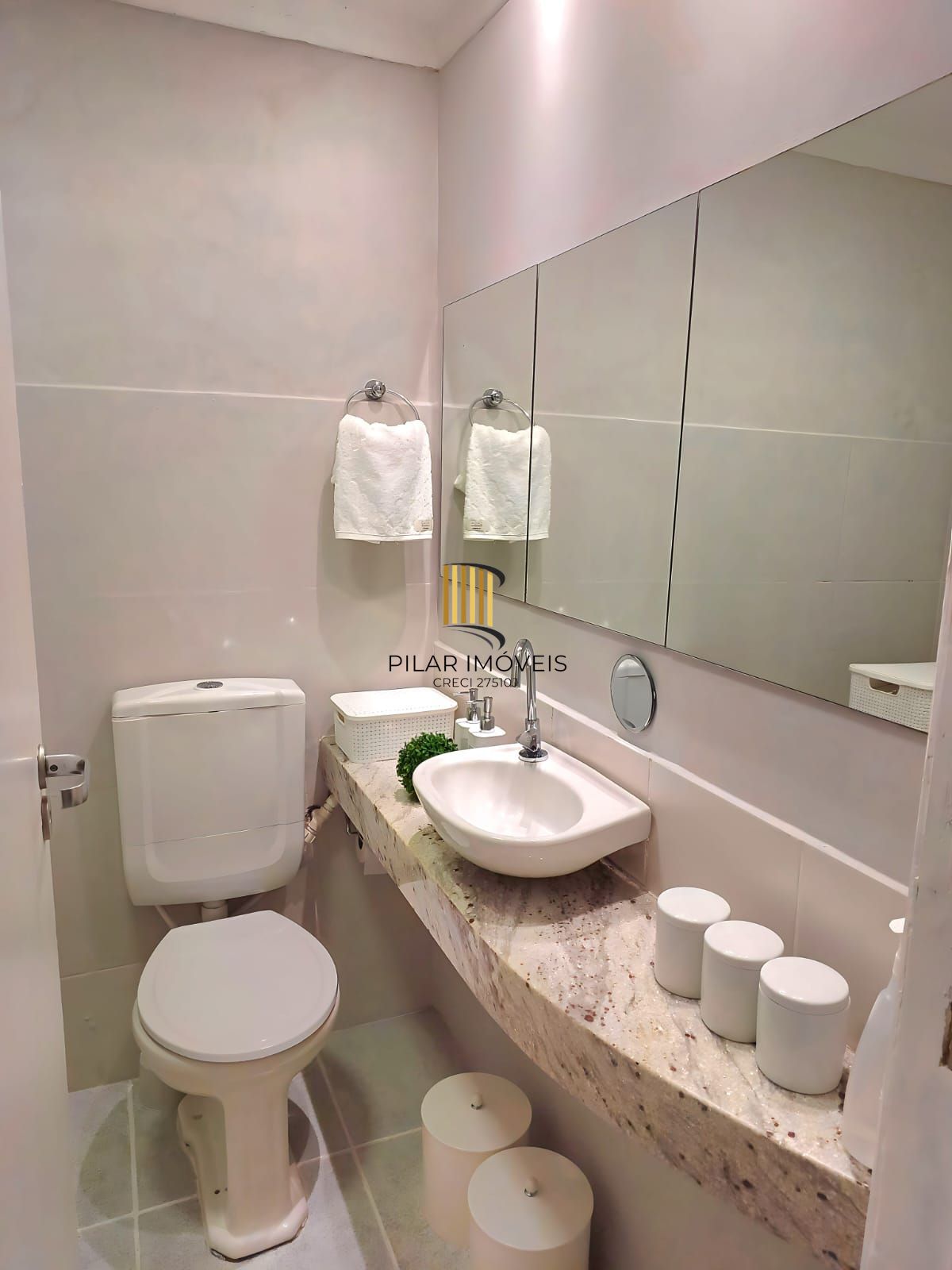 Casa 2 dormitórios no bairro Rio Branco
