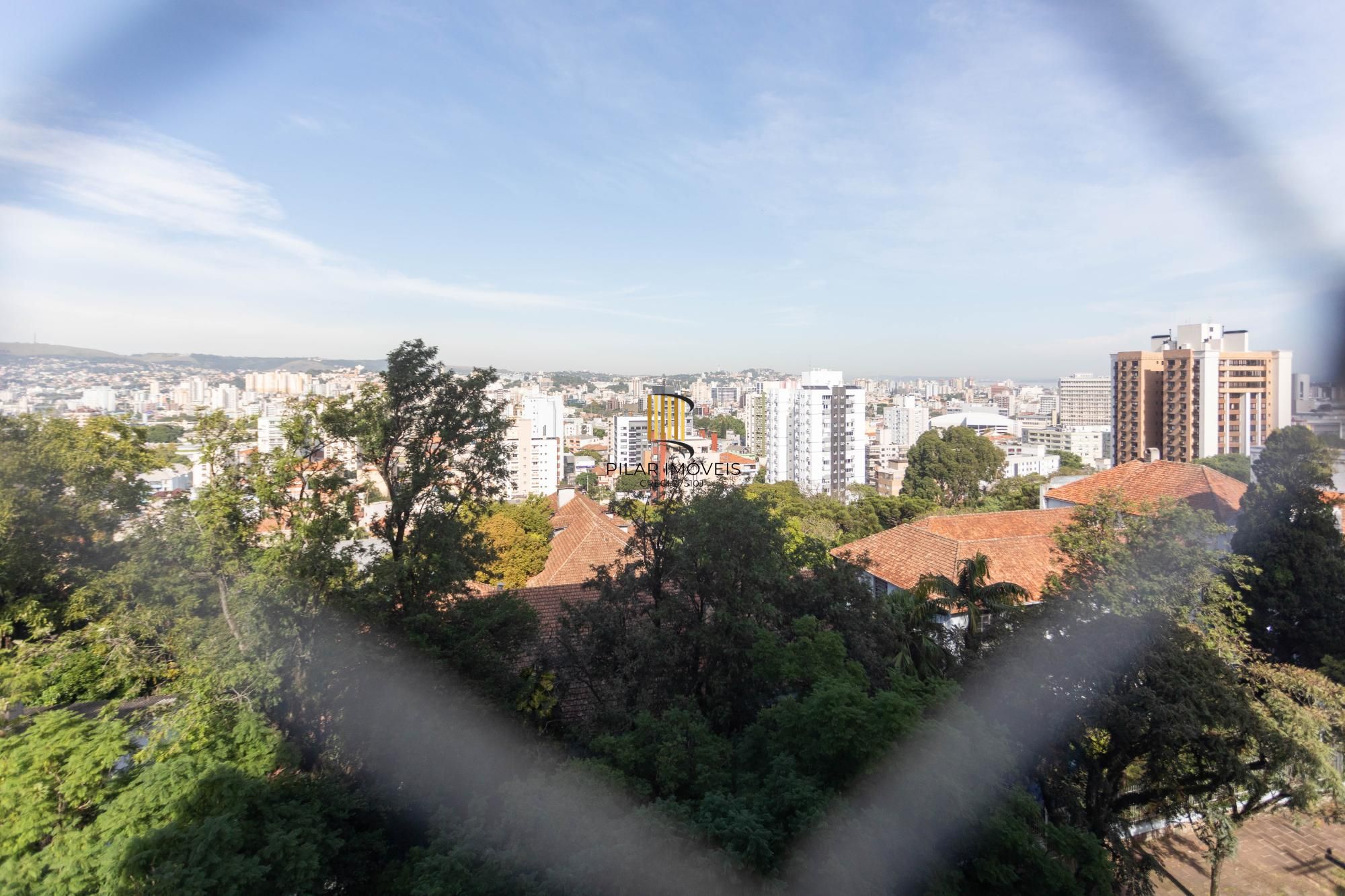 Apartamento com 207 m2 no Rio Branco com 3 vagas