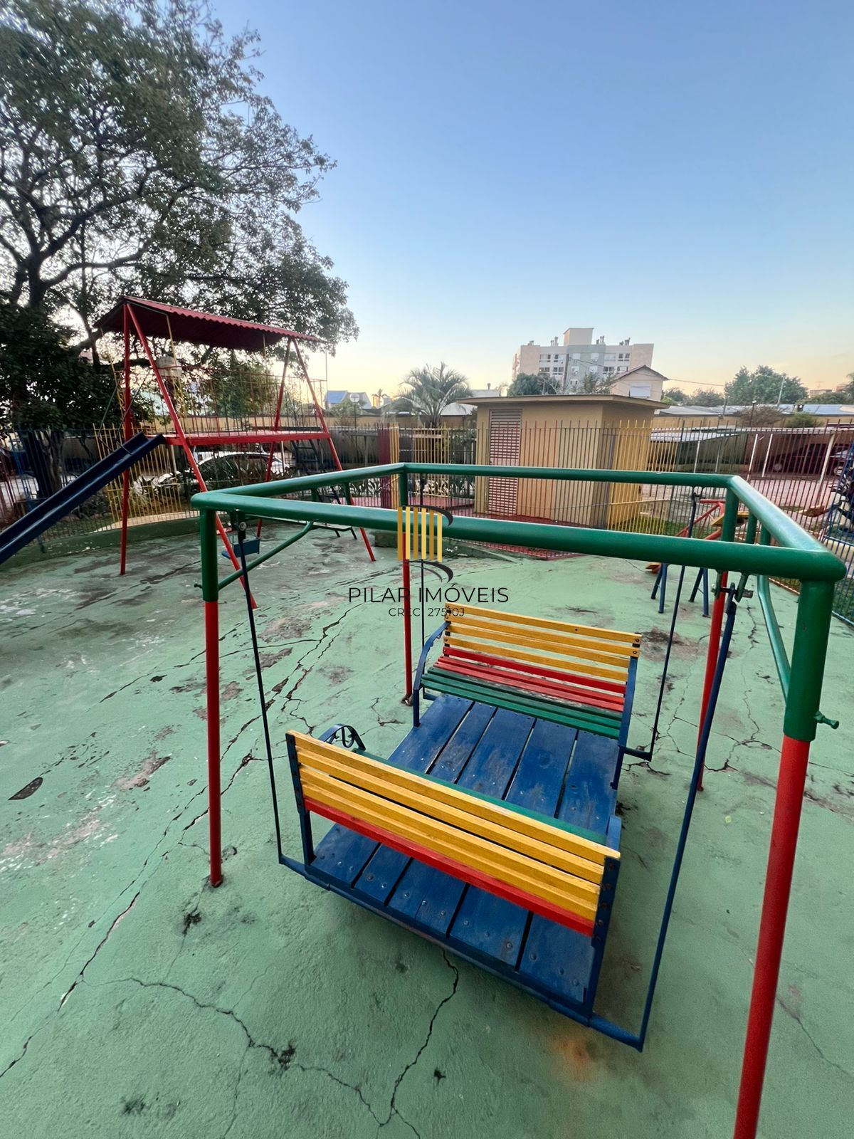 Apartamento 2 dormitórios no bairro Tristeza