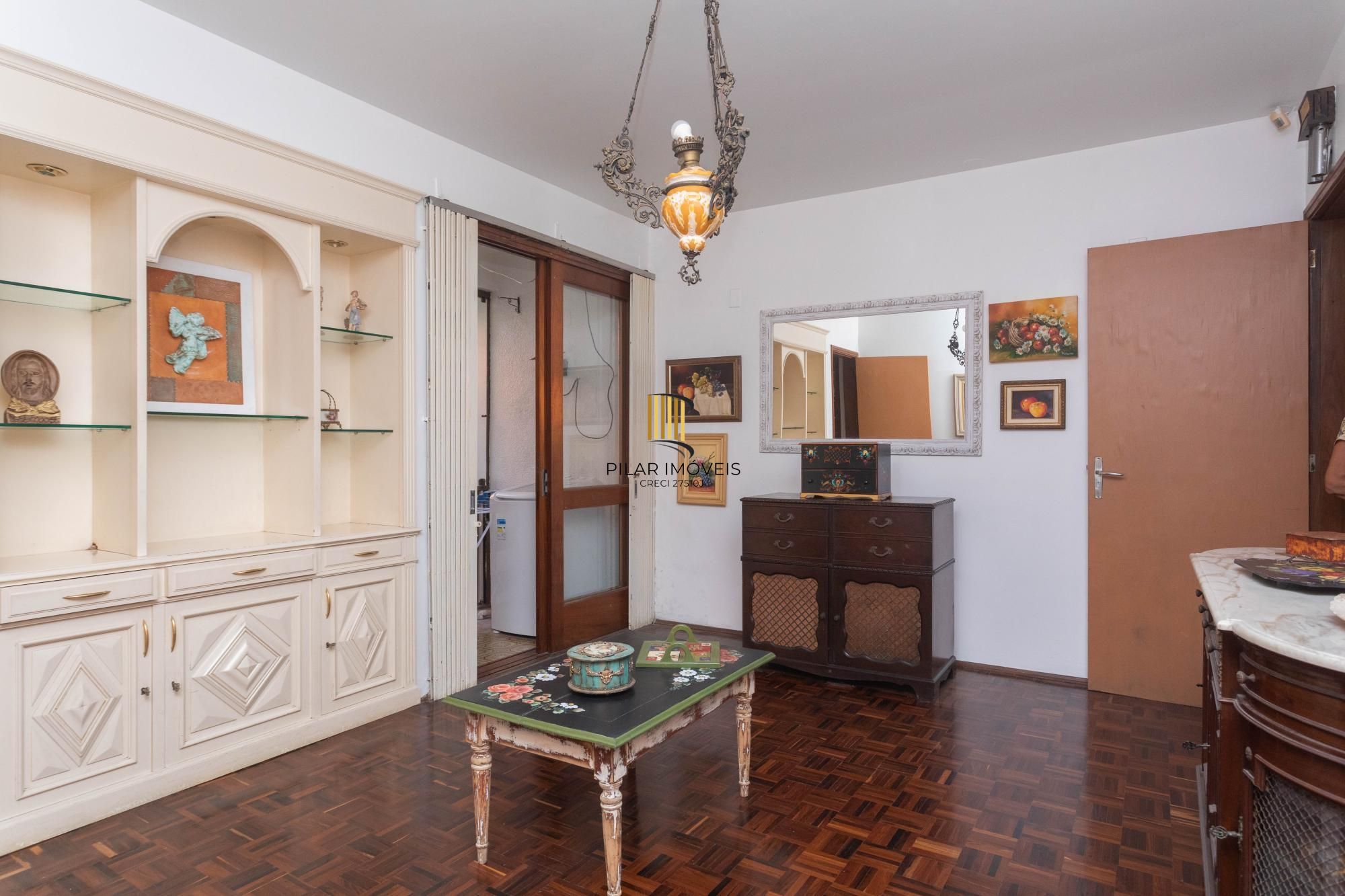 Casa à venda no bairro Chácara das Pedras