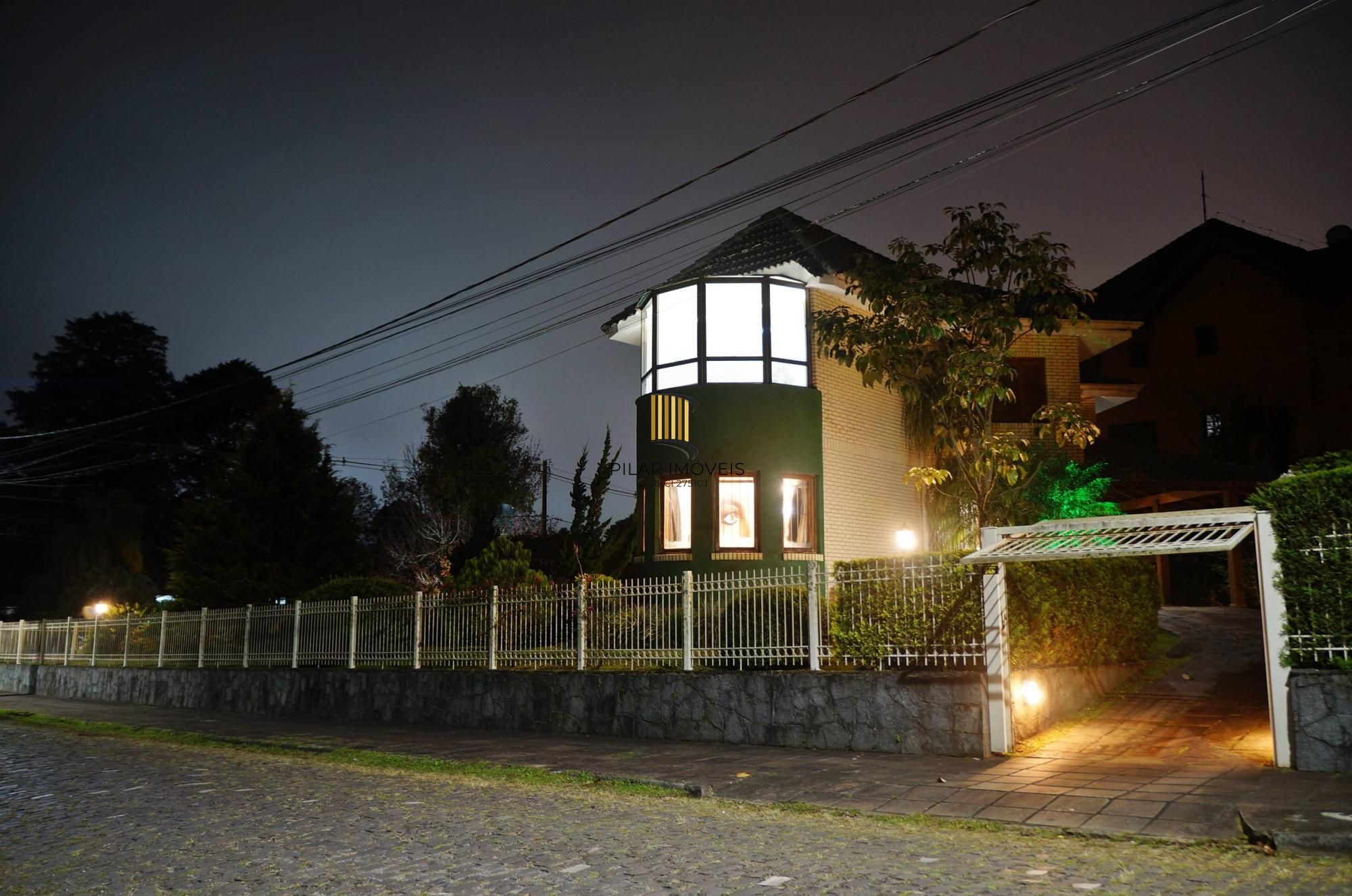 Casa em Canela, Alto Padrão, Mobiliada 390m2