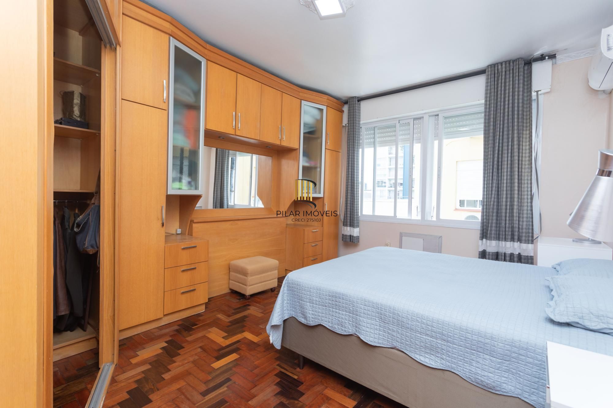 Apartamento 3 Dormitórios com Suíte e Garagem na Cidade Baixa – Próximo à Redenção