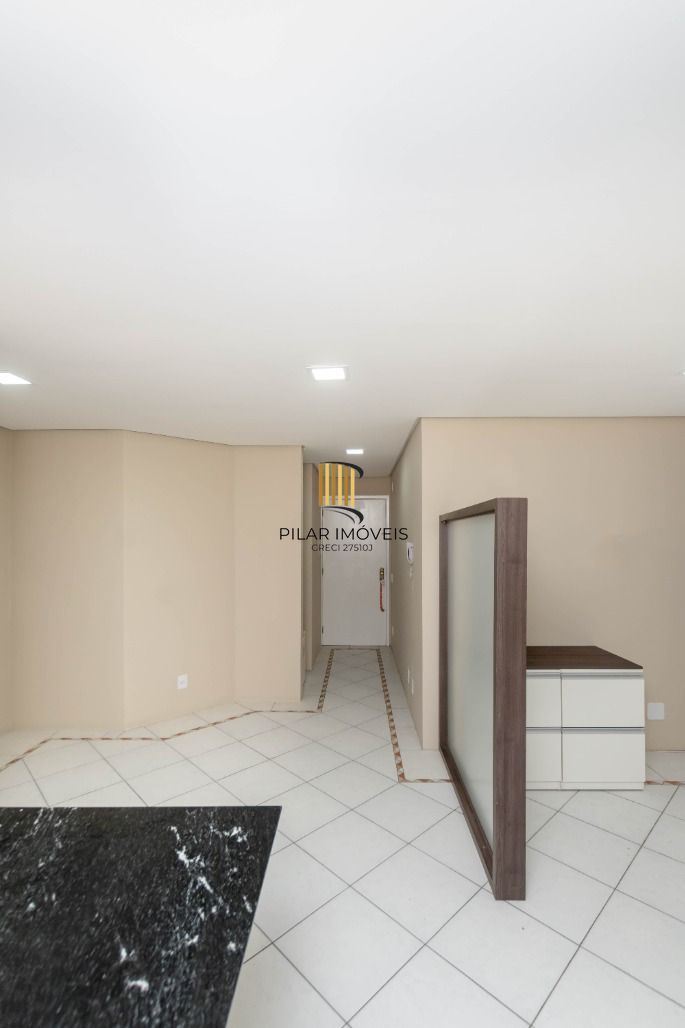Conjunto/Sala 33m² Menino Deus - Porto Alegre