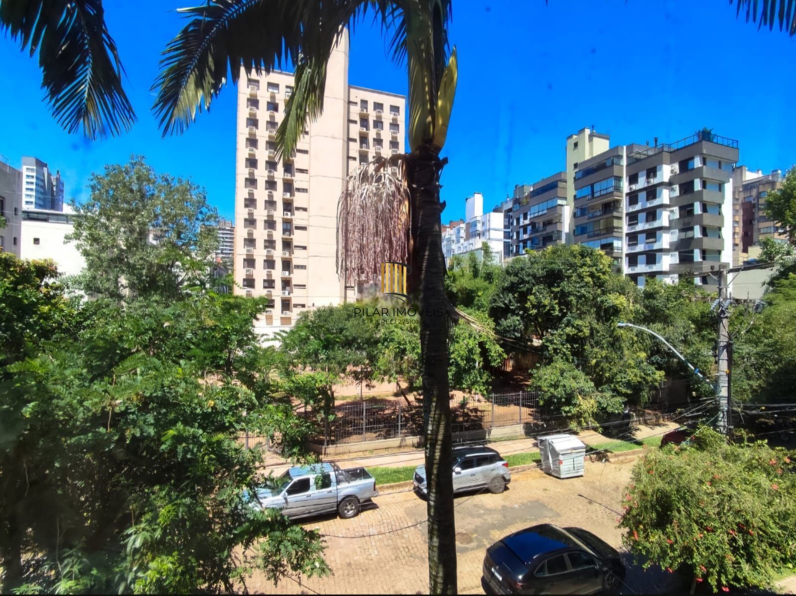 Cobertura Duplex Reformada com 115m² no Bairro Auxiliadora