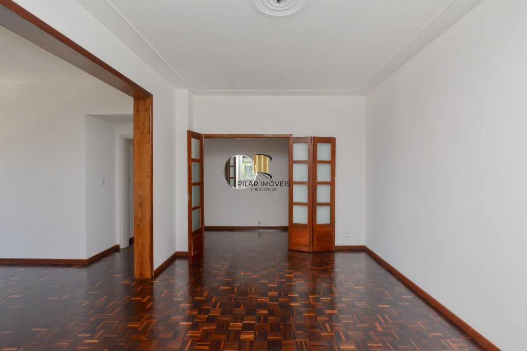 Apartamento 3 dormitórios no bairro Bom Fim