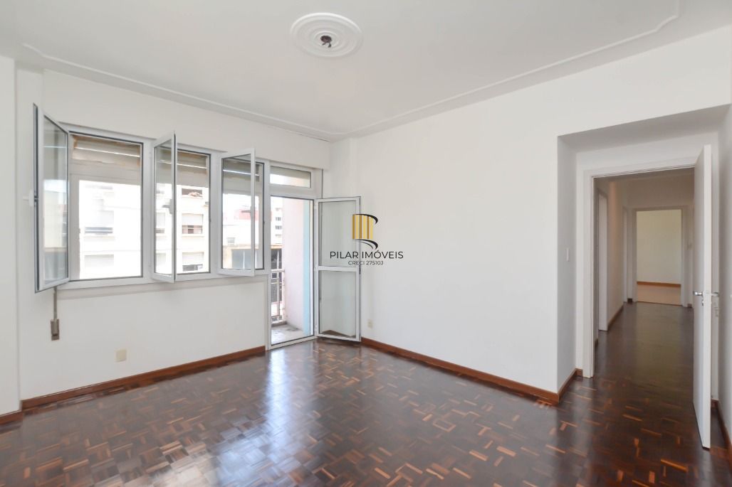 Apartamento 3 dormitórios no bairro Bom Fim