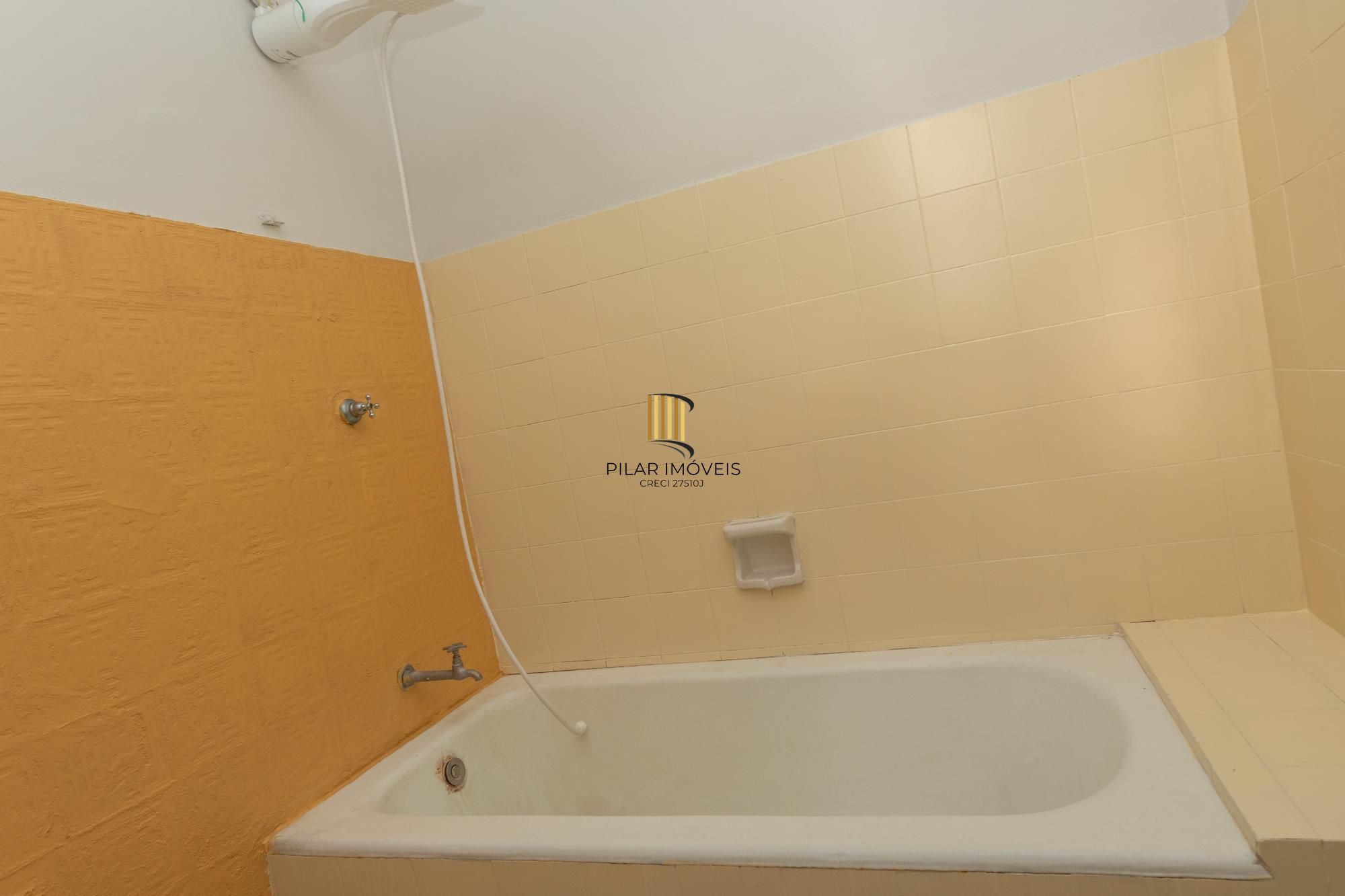 Apartamento à Venda – 74m² | 2 Dormitórios | Menino Deus – Porto Alegre/RS