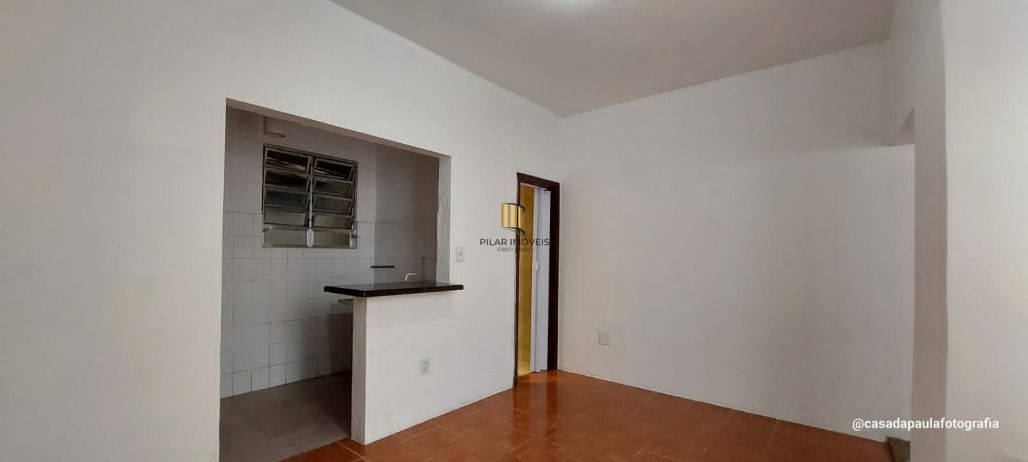 Oportunidade Única! JK Térreo com Pátio na Cidade Baixa!