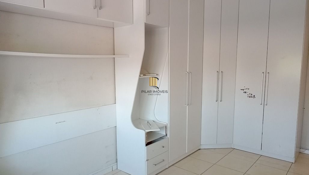 Apartamento 2 dormitórios no bairro Azenha