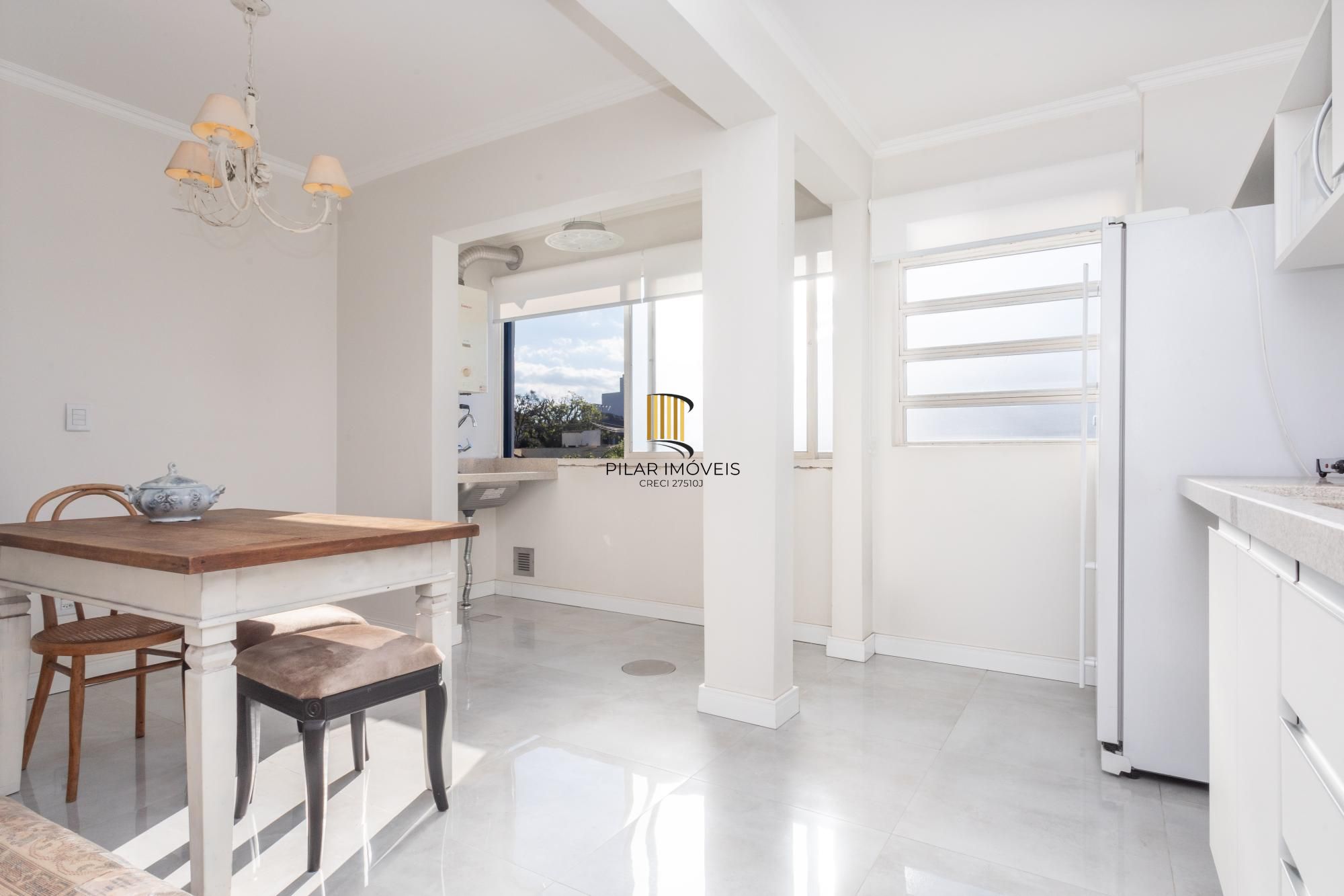 Cobertura - duplex à venda em Medianeira com 142m² 2 suítes, 1 vagas