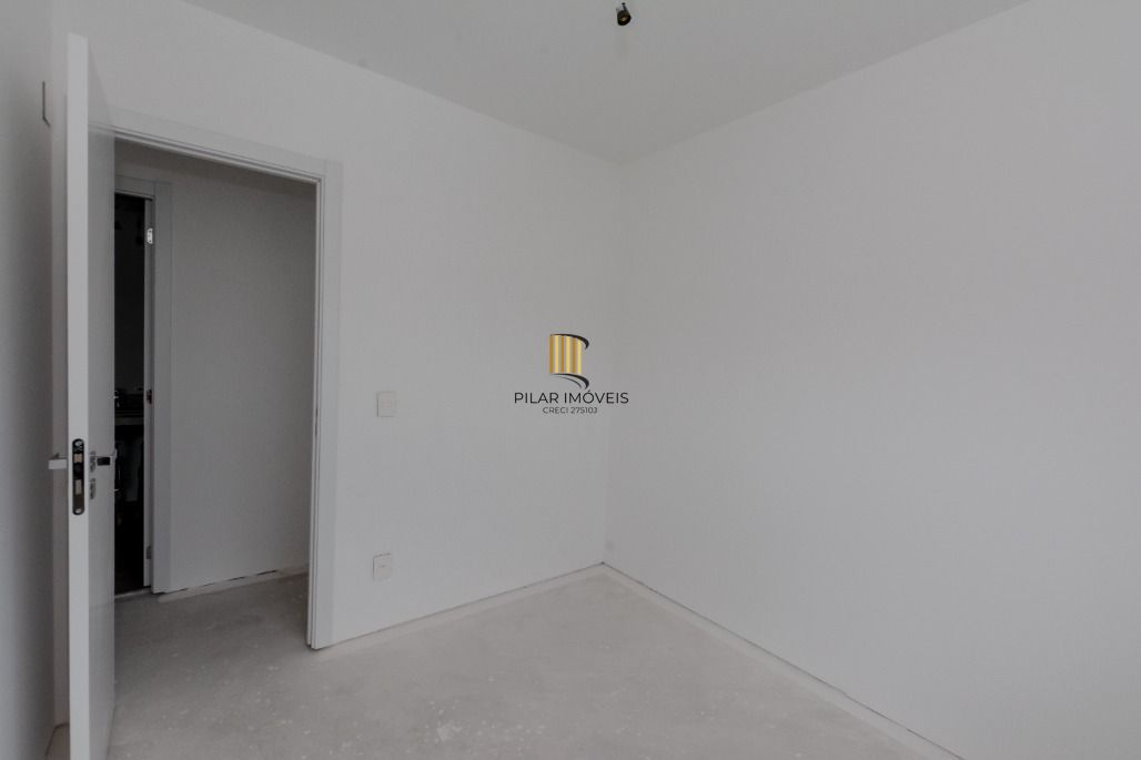 APARTAMENTO 3 DORM. 1 SUÍTE + VAGA 76M²  NAVEGANTES - PORTO ALEGRE