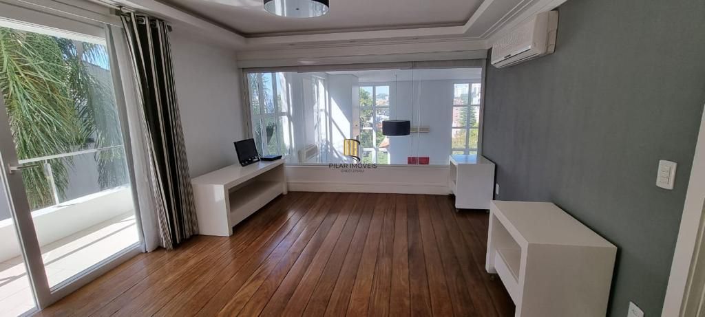 Casa com 3 suítes e piscina no Boa Vista