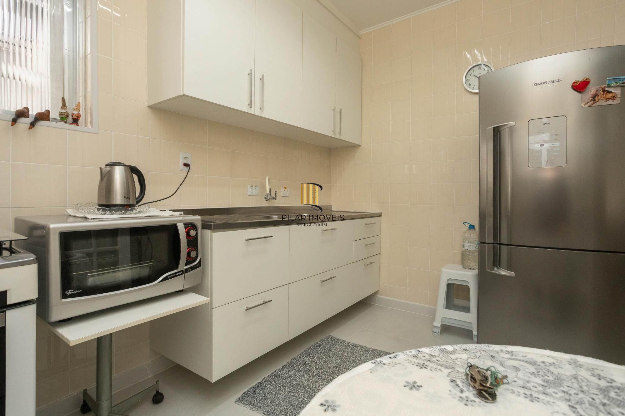 Garden espaçoso com 4 quartos no Menino Deus