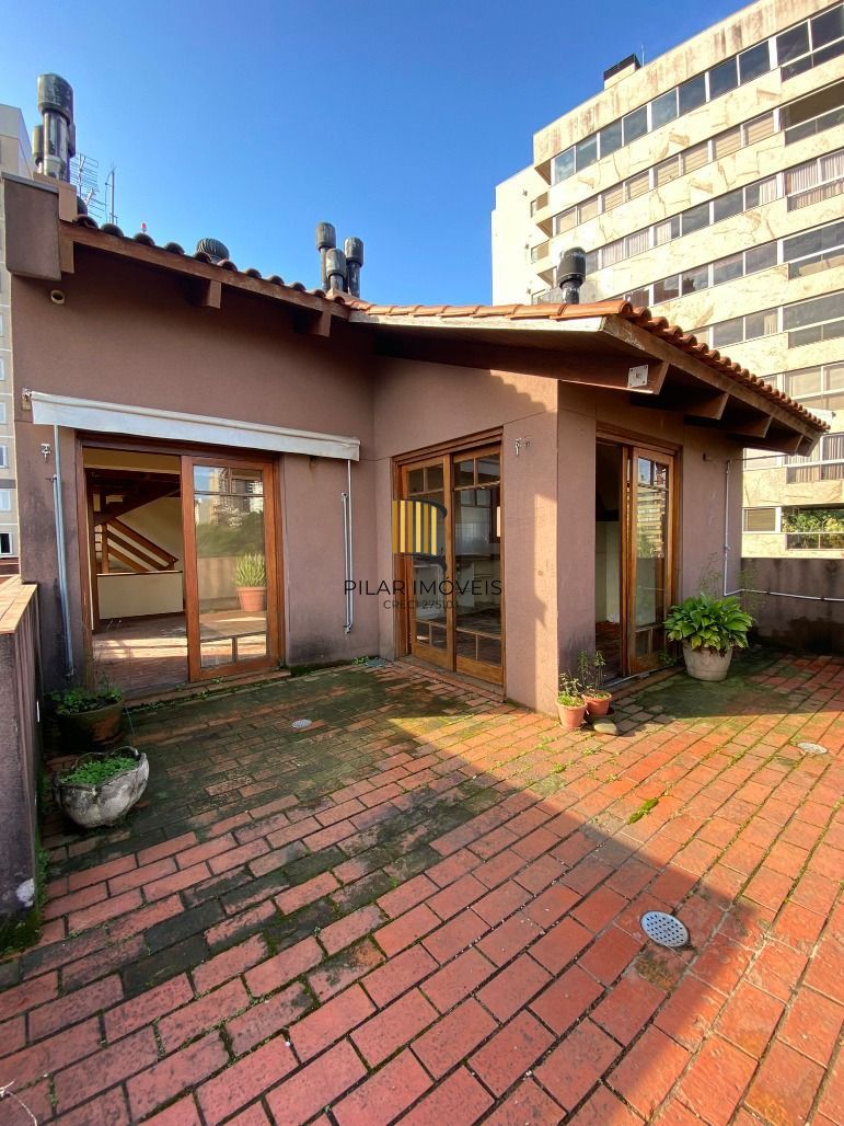 Cobertura 196m² 3 dorm. 1 Suíte + 2 vagas Petrópolis - Porto Alegre