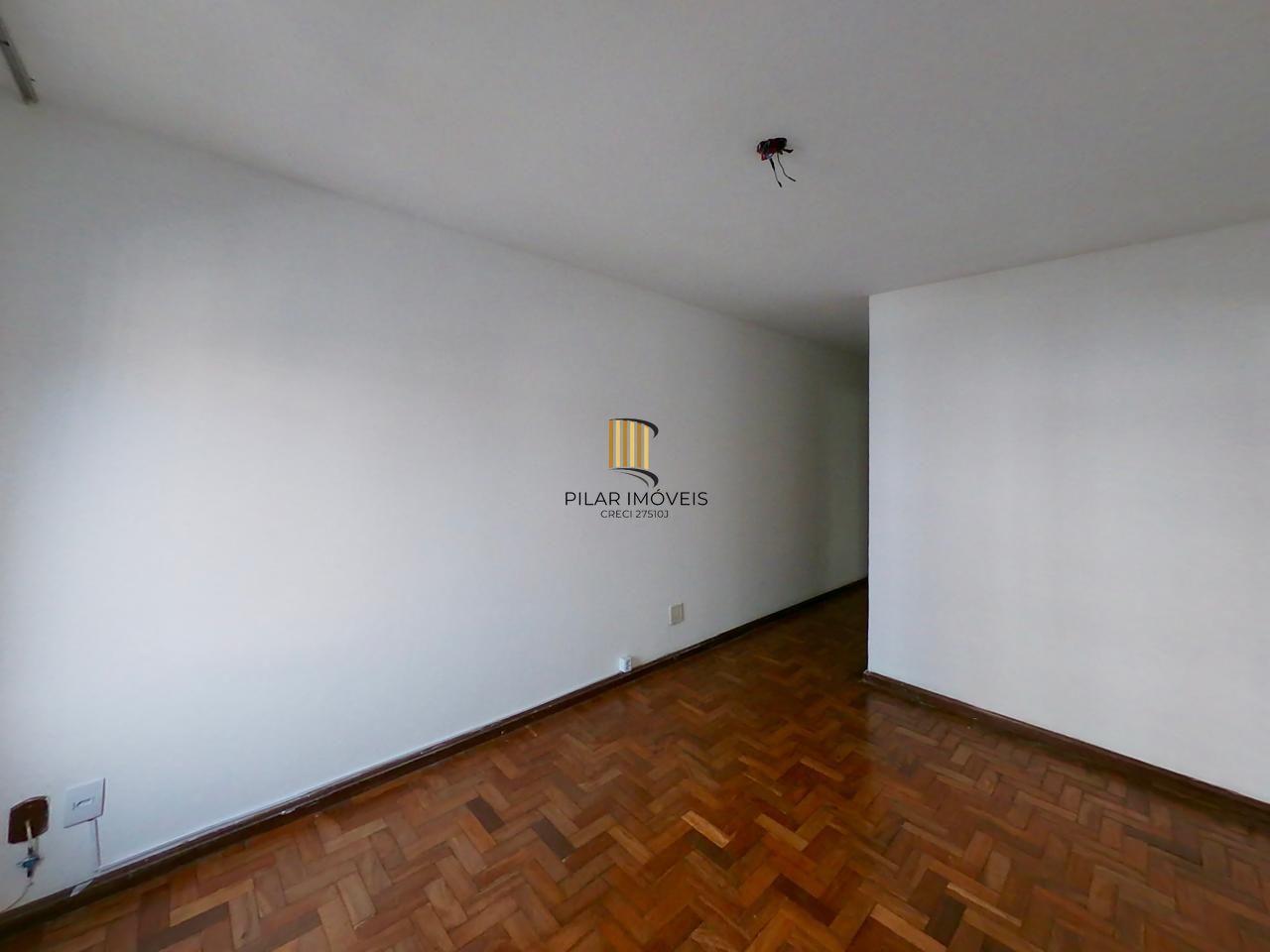 More na Cidade Baixa, a poucos passos da Redenção