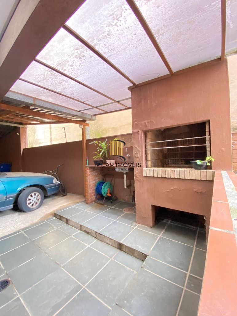 Cobertura 196m² 3 dorm. 1 Suíte + 2 vagas Petrópolis - Porto Alegre