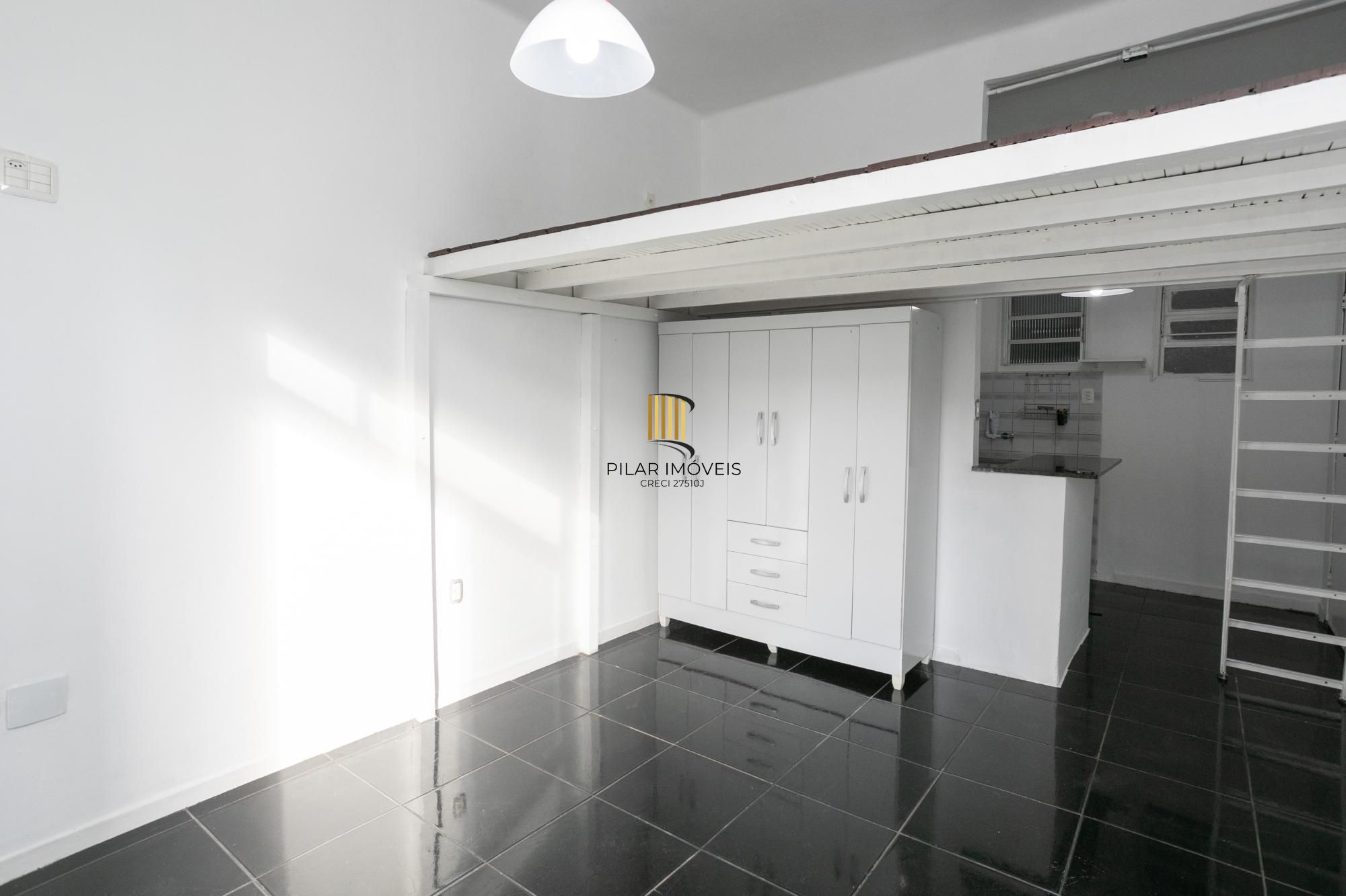 Studio no Centro Histórico - para morar ou investir
