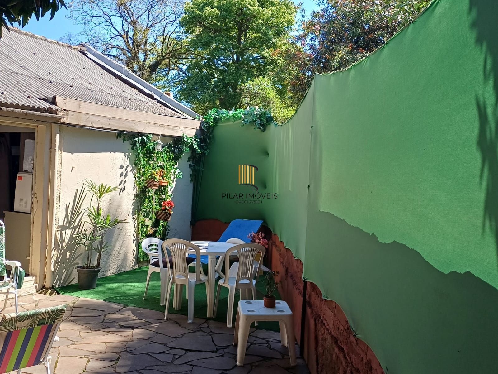 Oportunidade! Casa 3 quartos na Rua Santa Flora – Cavalhada