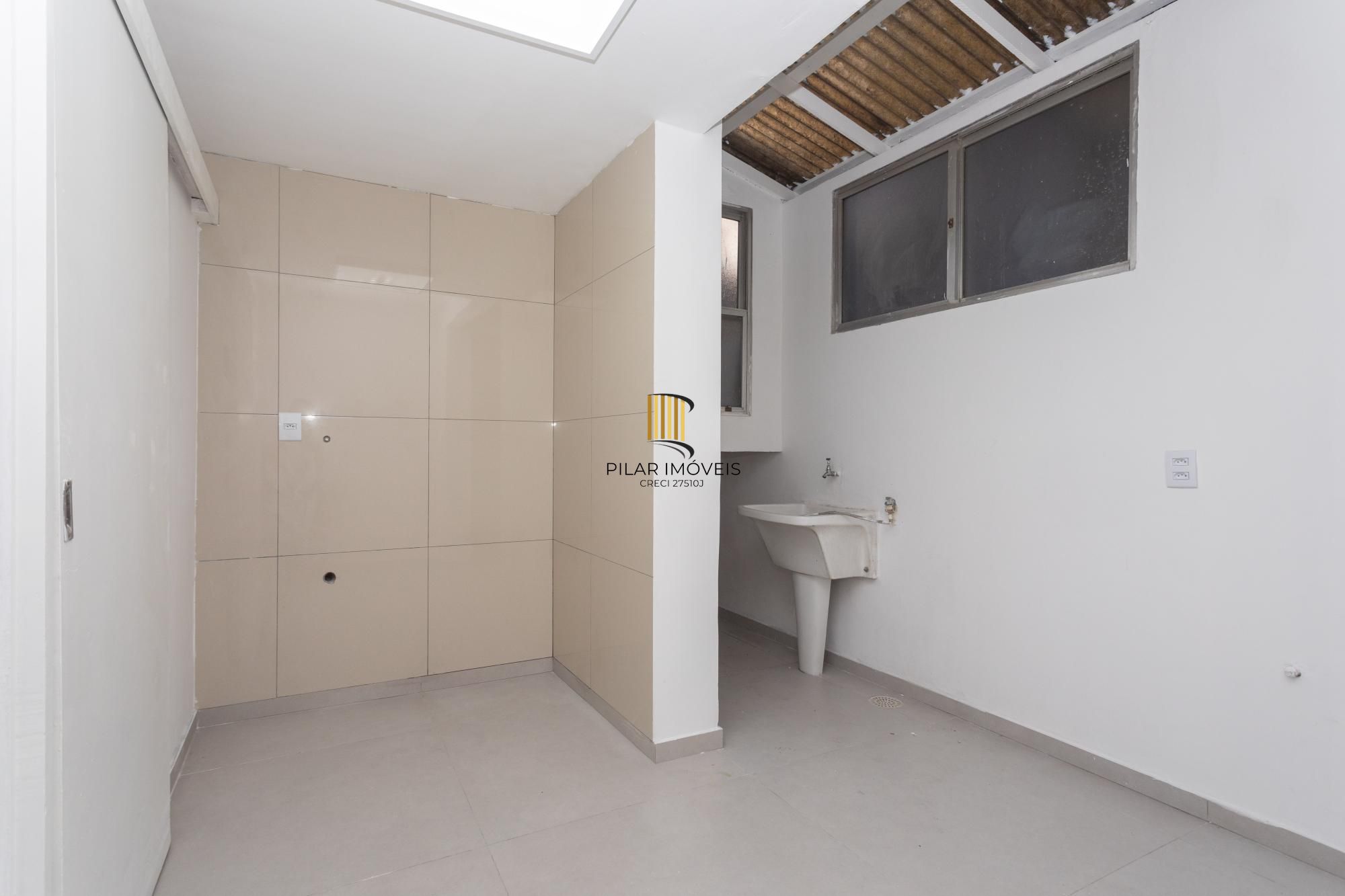 Apartamento Garden de dois dormitório Reformado passos da Redenção.