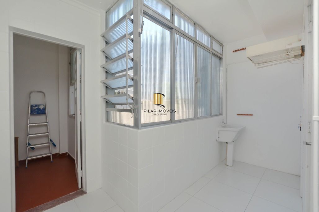 Apartamento 3 dormitórios no bairro Bom Fim