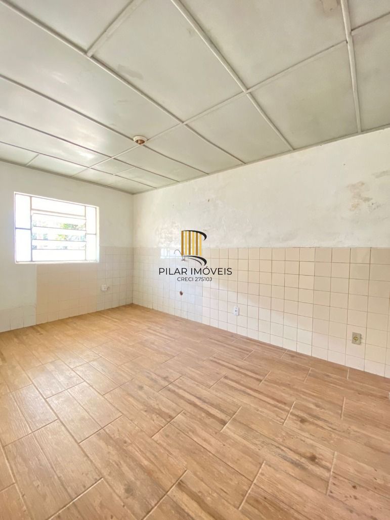 Casa 4 dorm. + 4 vagas 238m² Morro Santana - Porto Alegre