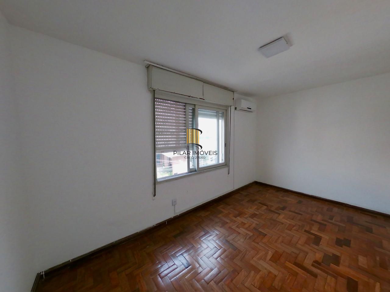 More na Cidade Baixa, a poucos passos da Redenção