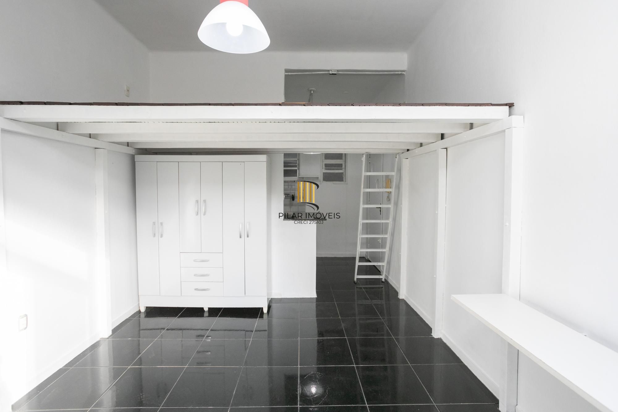 Studio no Centro Histórico - para morar ou investir