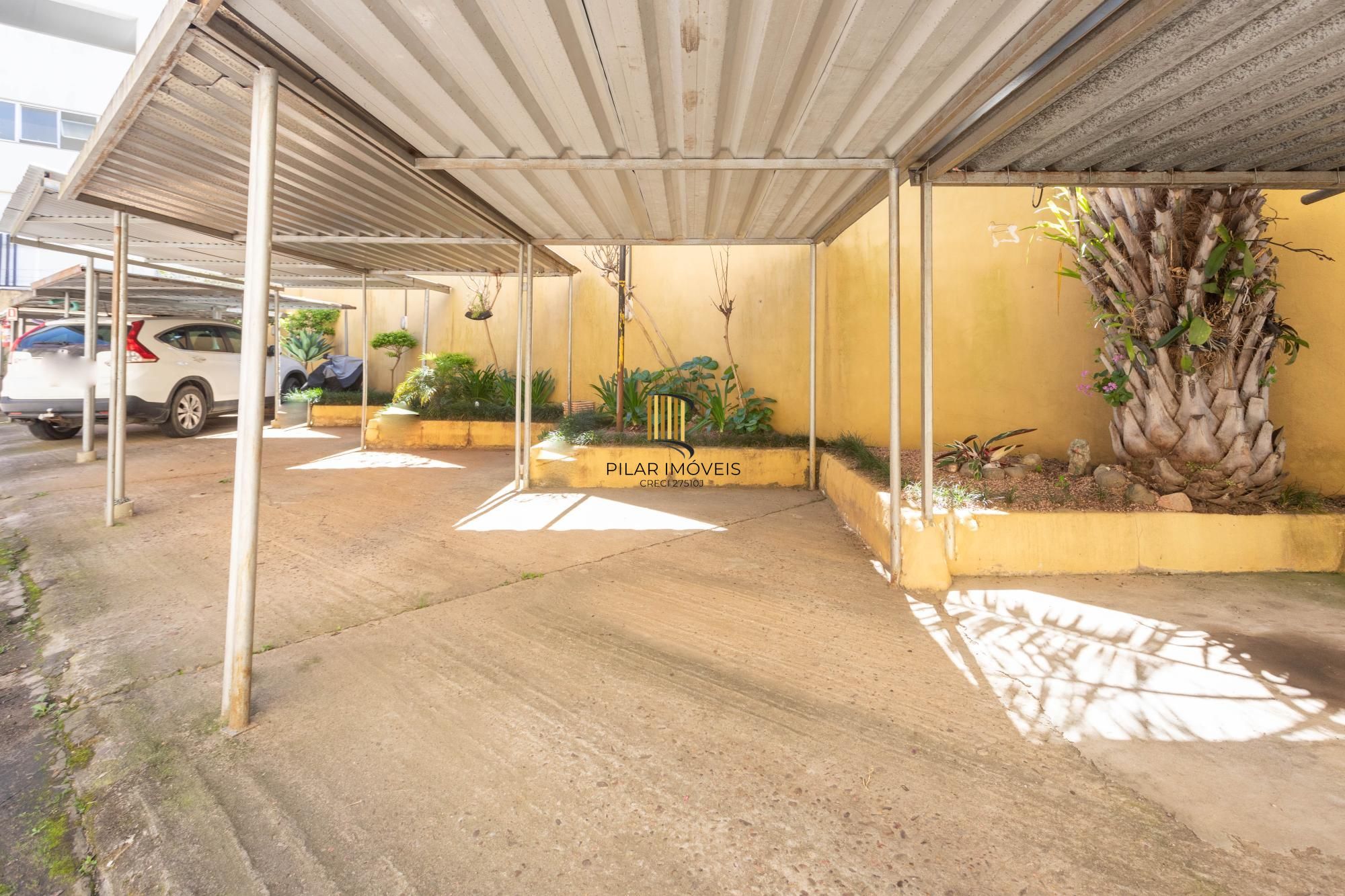 Apartamento 2 dormitórios | Andar alto | Portaria e Salão de Festas