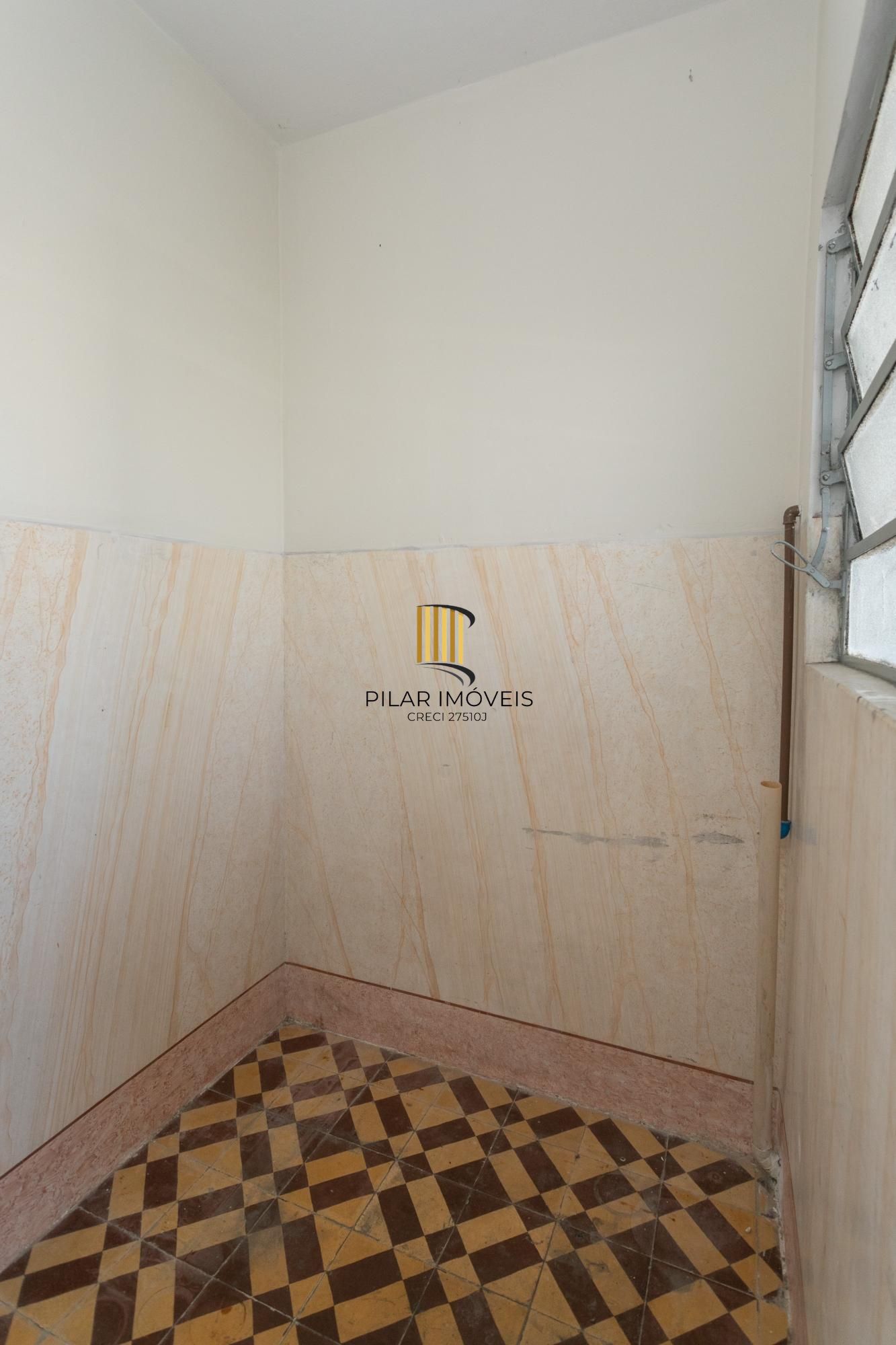 Apartamento de 2 dormitórios na Santana