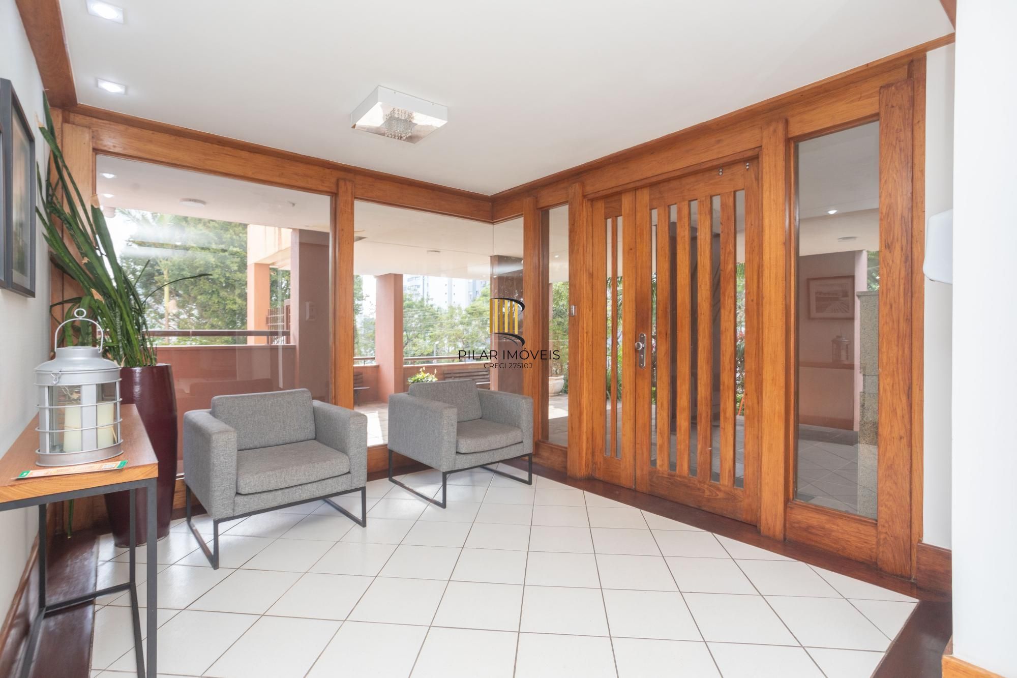 3 dormitórios - 96m² privativos - junto ao Iguatemi