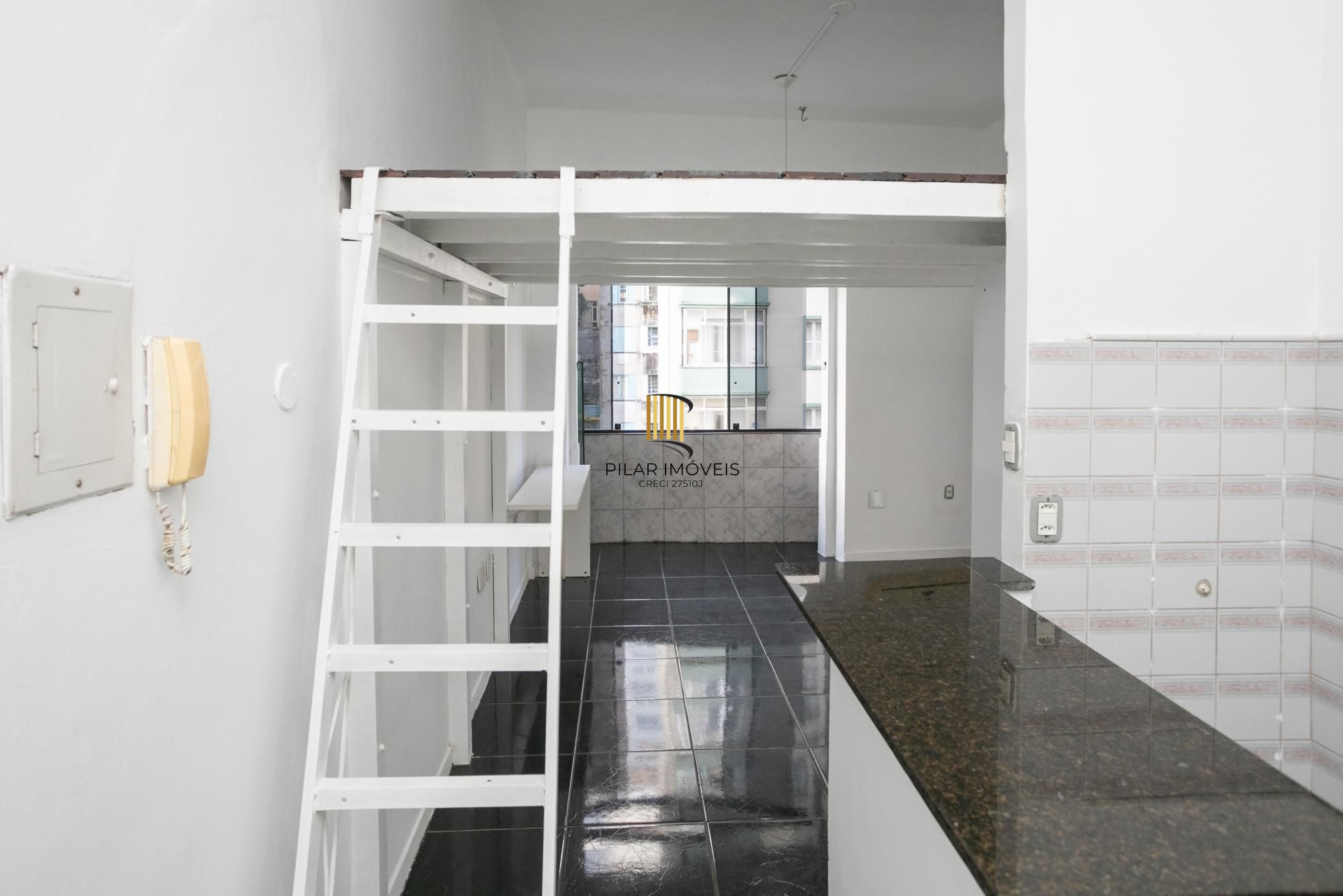 Studio no Centro Histórico - para morar ou investir