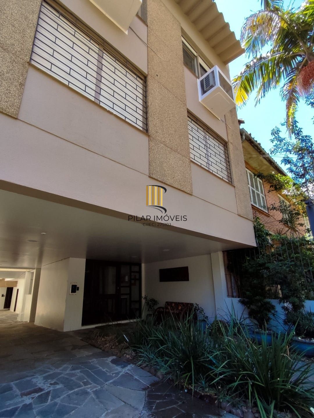 Cobertura Duplex Reformada com 115m² no Bairro Auxiliadora