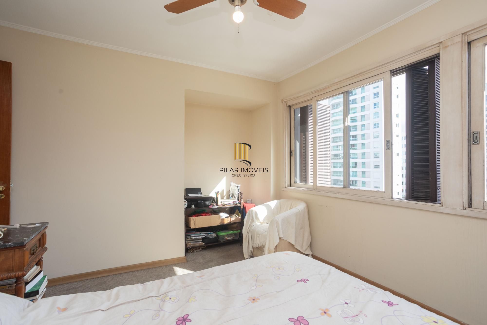 Cobertura na esquina da Nilo Peçanha com Carlos Gomes