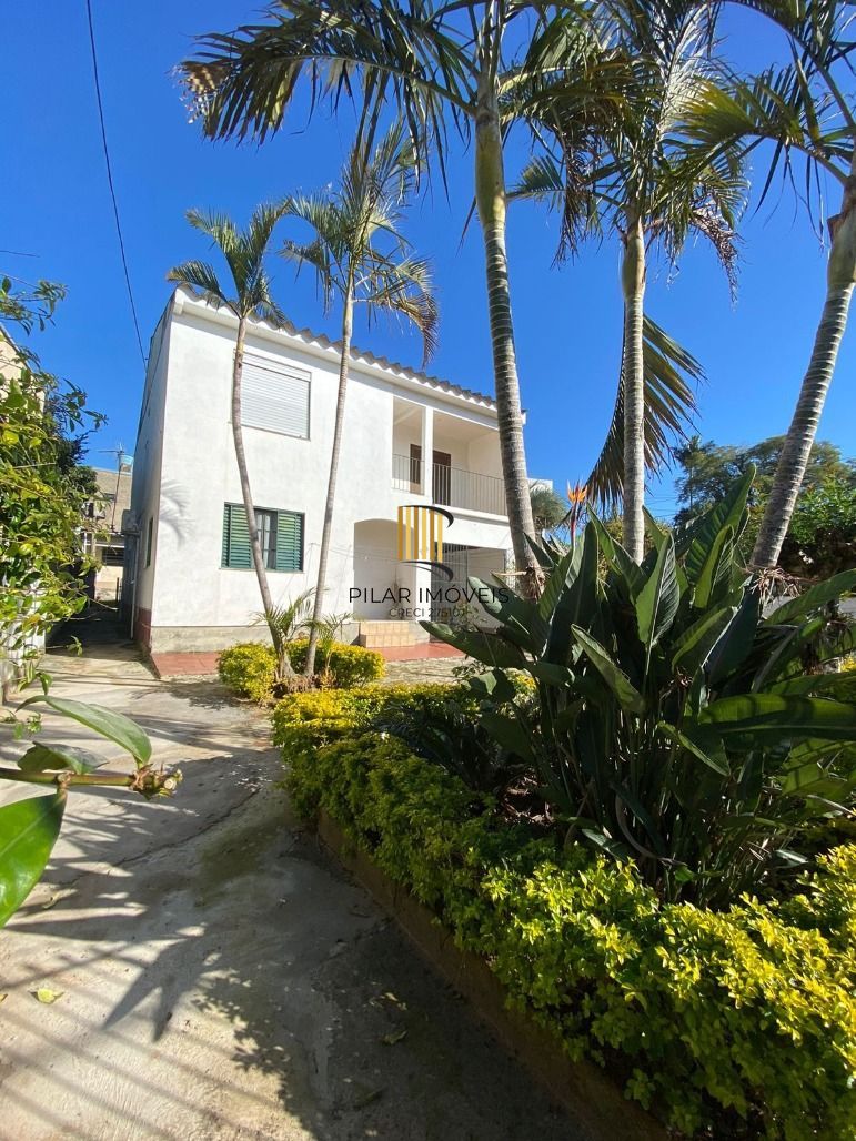 Casa 4 dorm. + 4 vagas 238m² Morro Santana - Porto Alegre