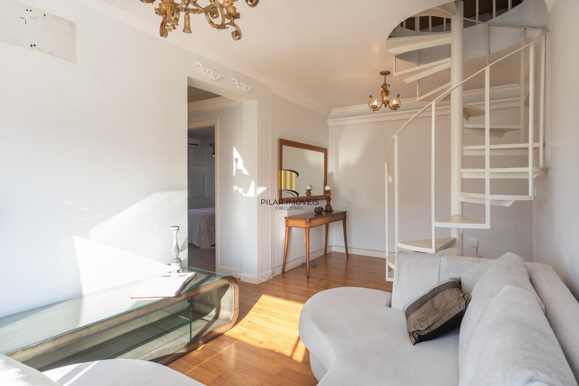 Cobertura - duplex à venda em Medianeira com 142m² 2 suítes, 1 vagas